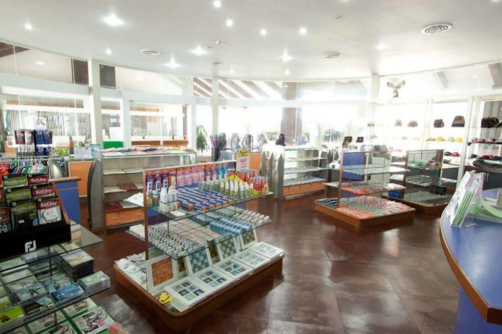 Uniland Golf & Resort Nakhon Pathom Exterior photo